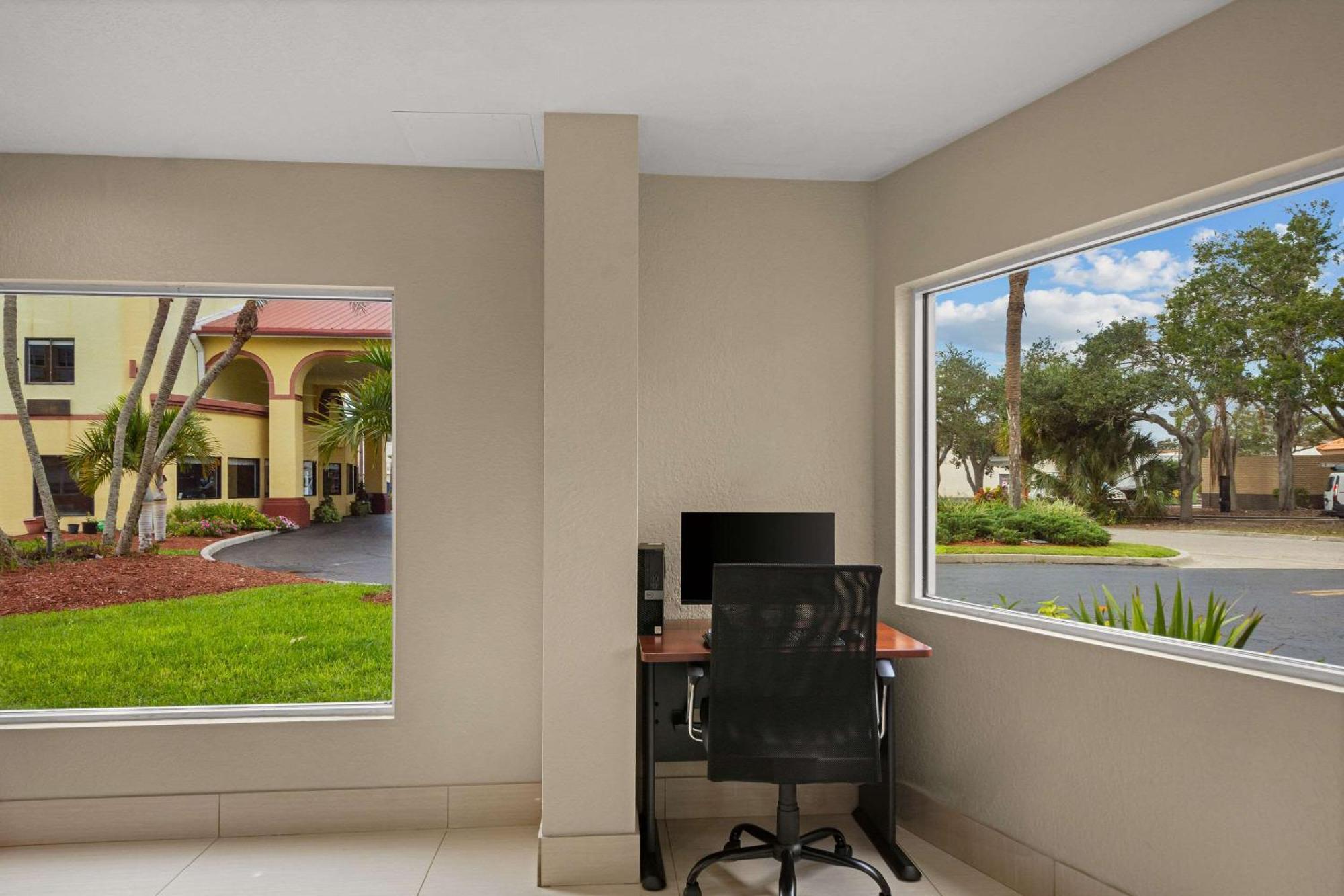 Quality Inn Sarasota I-75 Vamo Екстериор снимка